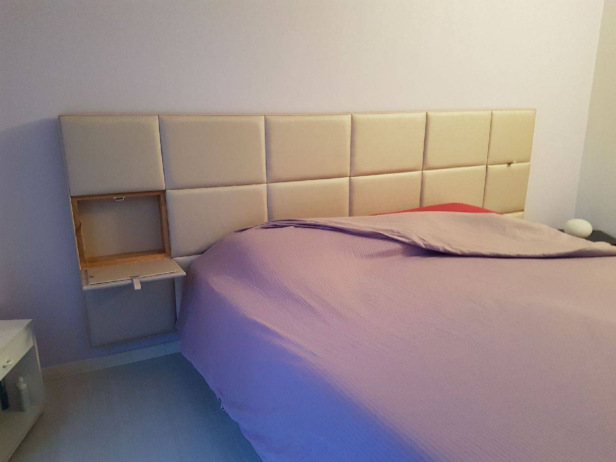 Tête de lit capitonnée chevets intégrés - Fabricant de canapé en cuir